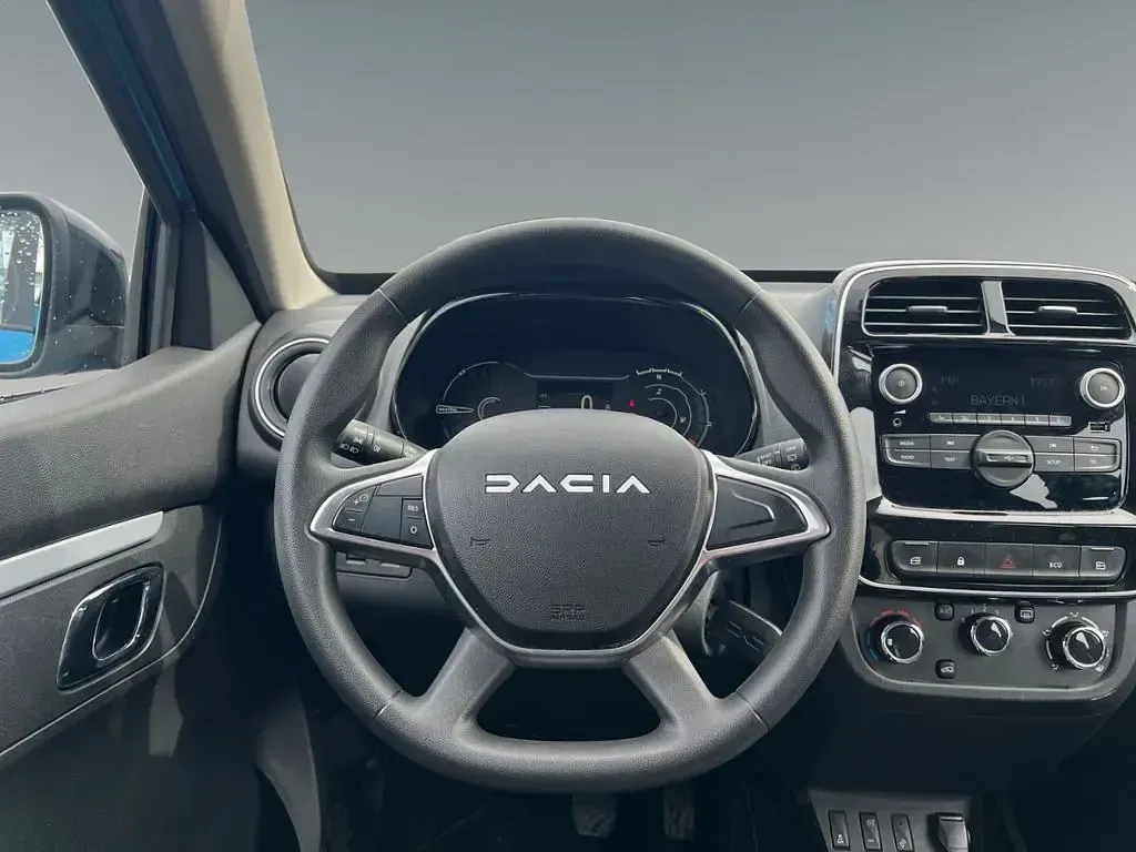 Usado Dacia Spring Essentiel 33 kW (45 CV) 2023 Azul Utilitario