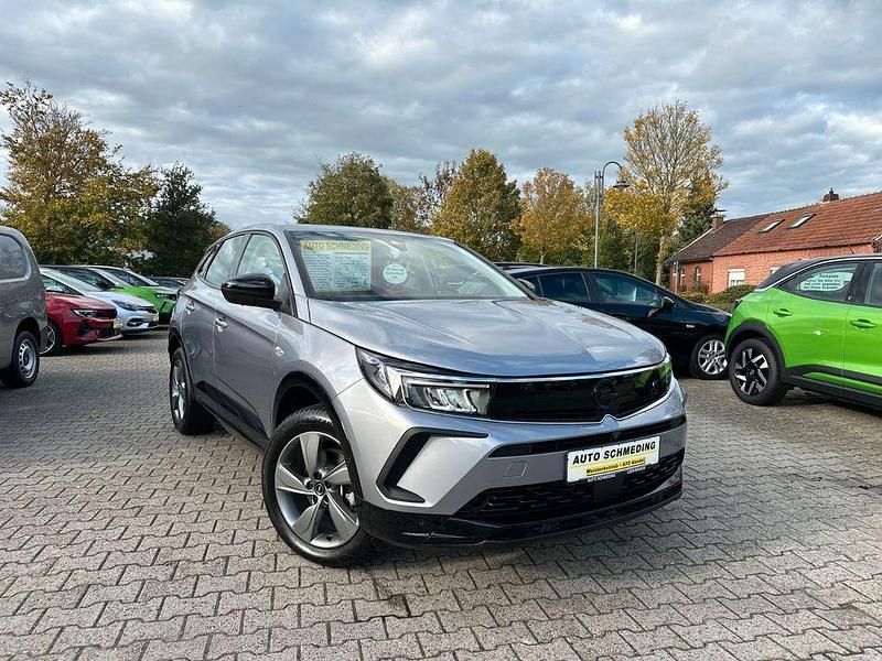 Silber Gebraucht 2024 Opel Grandland X GS Line SUV | 24.950 € (Guter Preis) - Bild 1/4