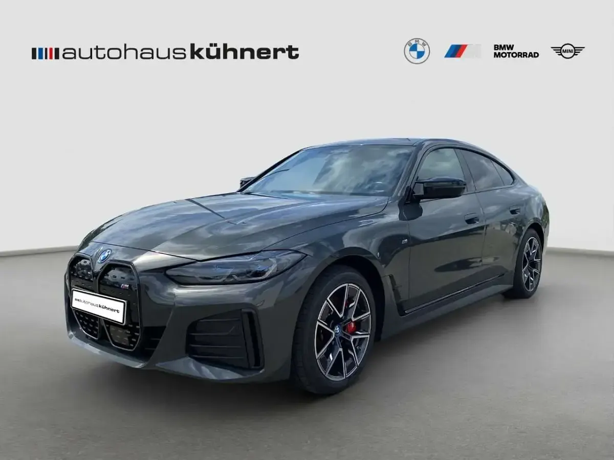 Gebraucht BMW i4 M Sport 400 kW (544 PS) 2023 Grau Limousine