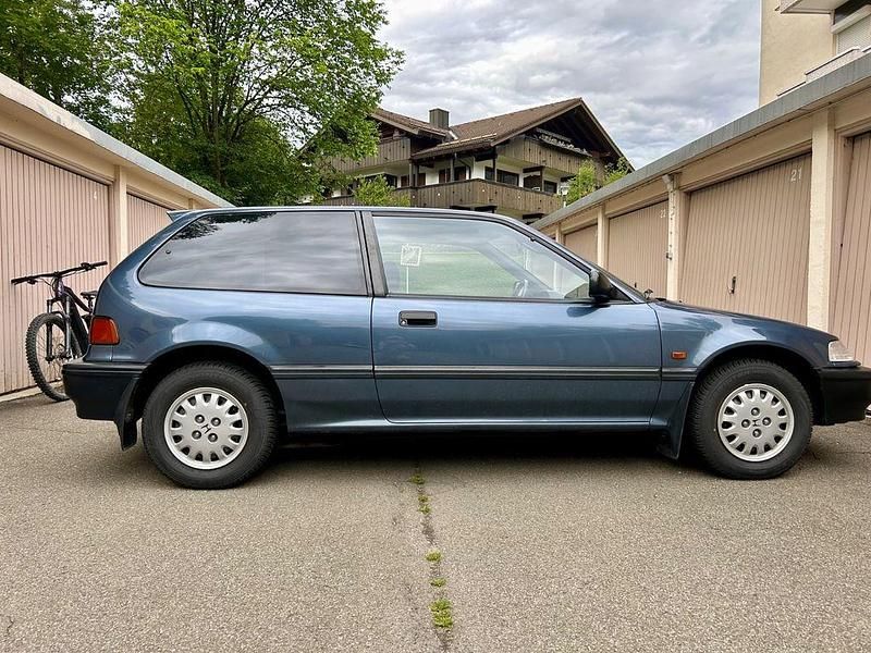 Usata Honda Civic 90 CV (66 kW) 1991 Utilitaria