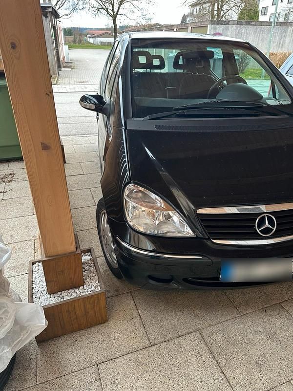 Gebraucht Mercedes A170 95 PS (69 kW) 2003 Schwarz Kleinwagen