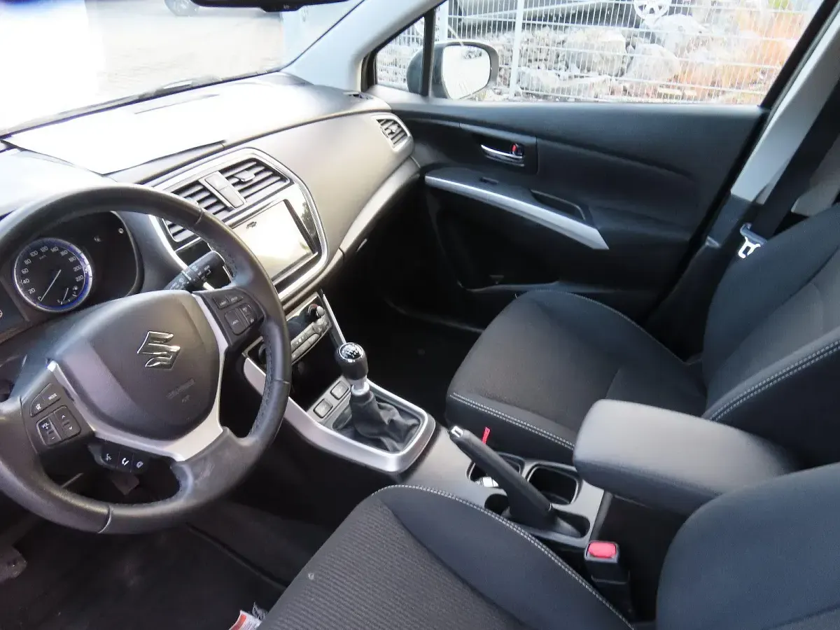 Gebraucht Suzuki SX4 S-Cross Comfort 140 PS (102 kW) 2016 Grau SUV