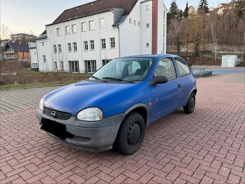 Gebraucht Opel Corsa 65 PS (47 kW) 1998 Blau Kleinwagen