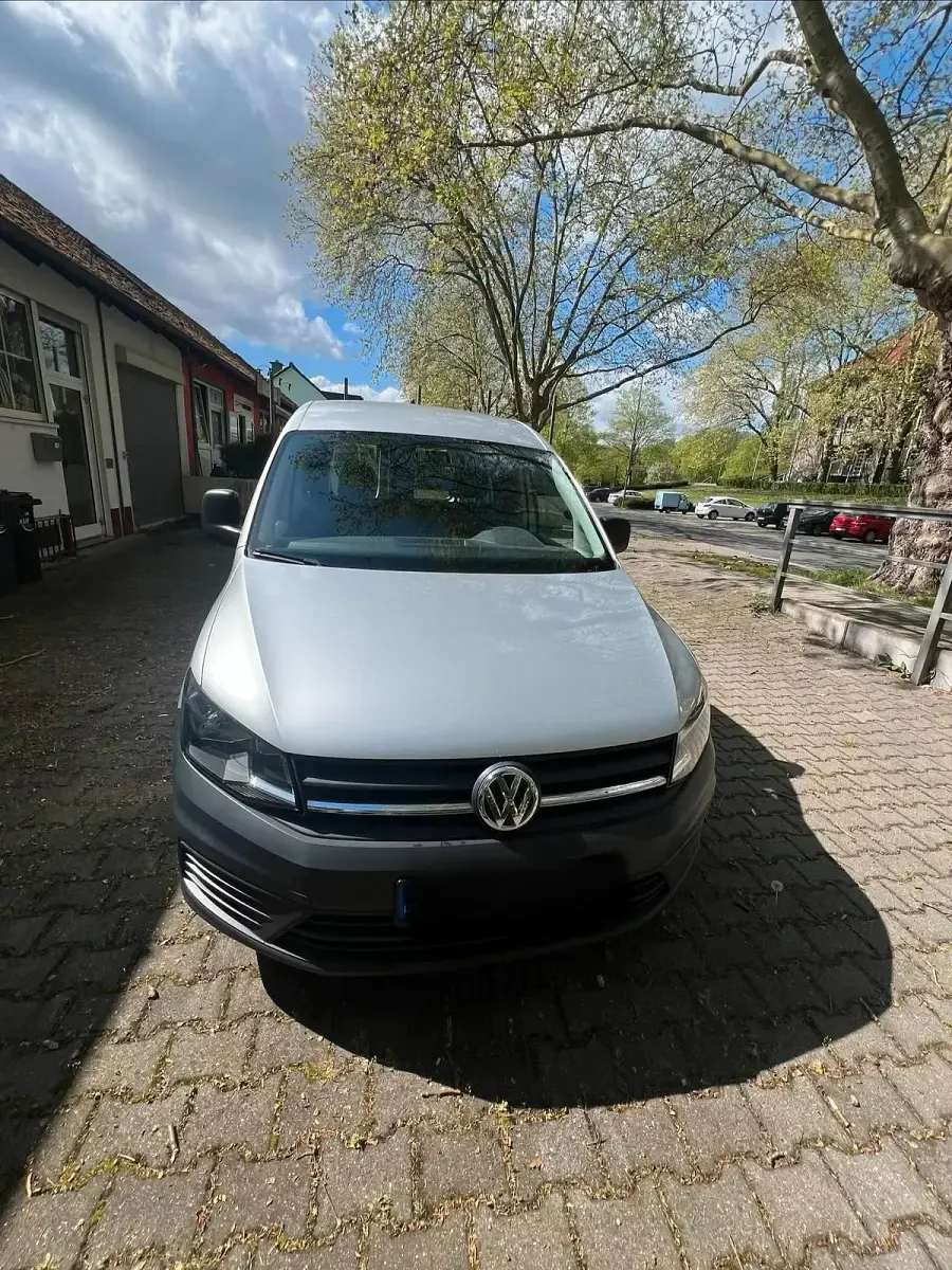 Gebraucht VW Caddy 150 PS (110 kW) 2018 Silber Van / Kleinbus