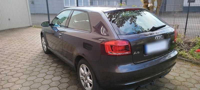 Second-hand Audi A3 Design 90 CP (66 kW) 2011 Mov Hatchback