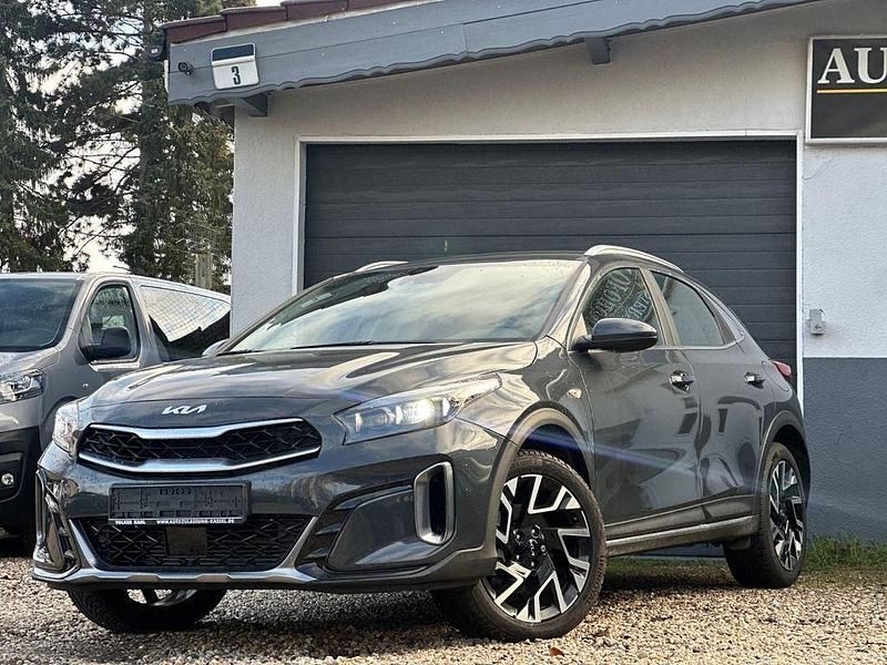 Gebraucht Kia XCeed Vision 160 PS (117 kW) 2022 Grau SUV