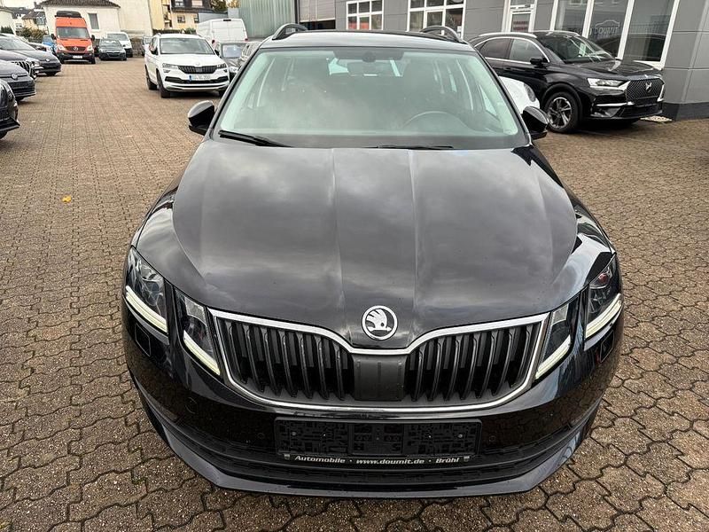 Gebraucht Skoda Octavia Clever 179 PS (131 kW) 2018 Schwarz Kombi