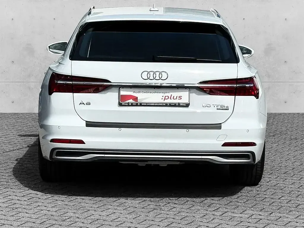 Gebraucht Audi A6 Ambiente 299 PS (219 kW) 2025 Weiß Kombi
