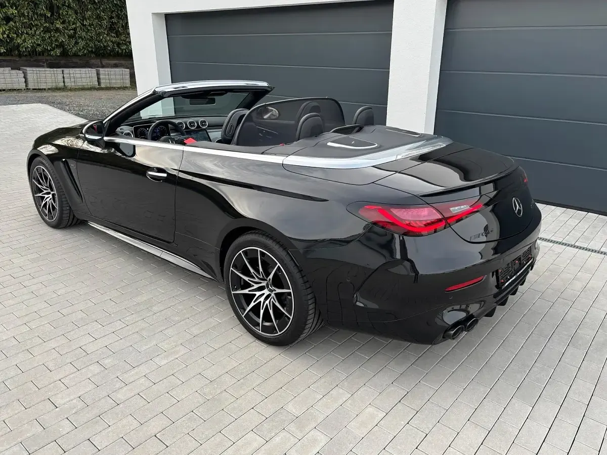Gebraucht Mercedes CLE53 AMG AMG 449 PS (330 kW) 2024 Schwarz Cabrio