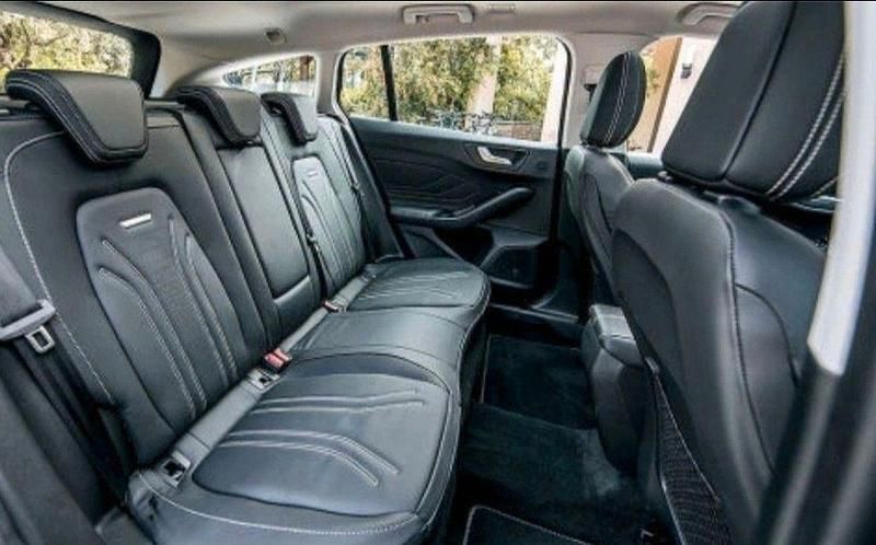 Gebraucht Ford Focus Vignale 182 PS (133 kW) 2019 Grau Limousine