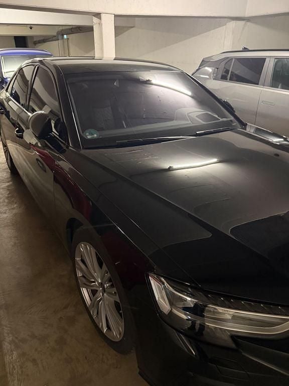 Gebraucht Audi S8 Black Edition 571 PS (419 kW) 2024 Schwarz Limousine