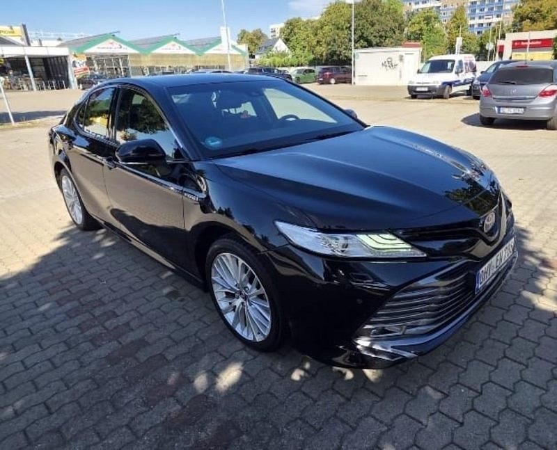 Schwarz Gebraucht 2019 Toyota Camry Limousine | 23.000 € (Fairer Preis) - Bild 1/4