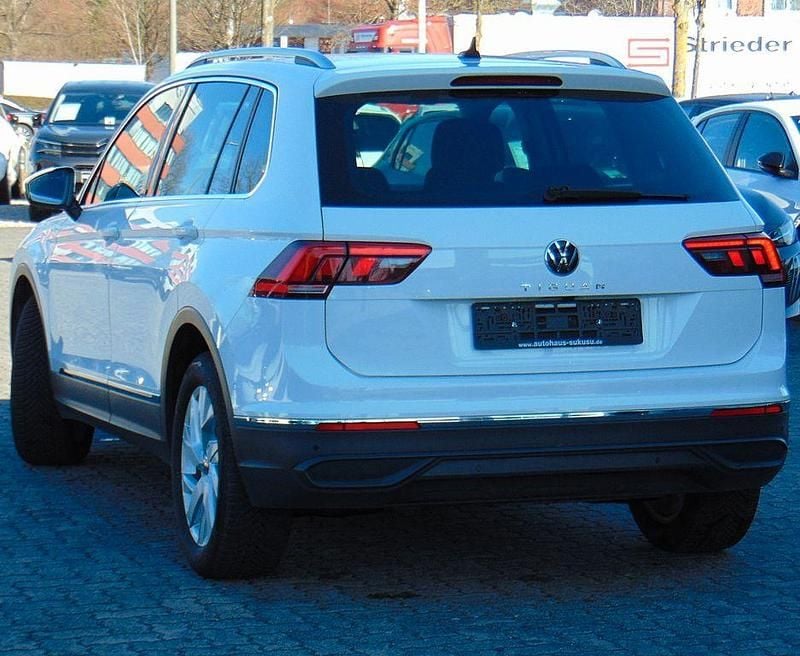 Gebraucht VW Tiguan Move 150 PS (110 kW) 2023 Weiß SUV