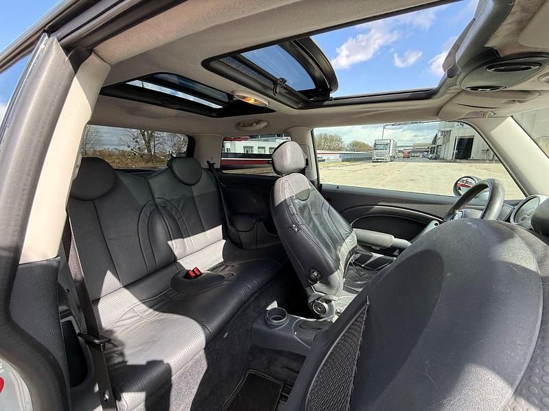 Gebraucht Mini ONE 90 PS (66 kW) 2002 Silber Kleinwagen