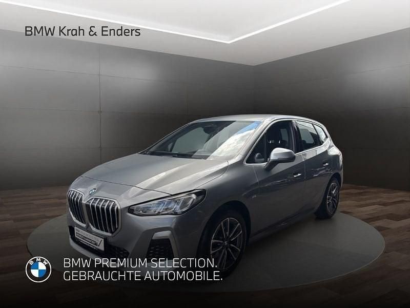 Grau Gebraucht 2023 BMW 218 Active Tourer M Sport Van / Kleinbus | 28.950 € (Guter Preis) - Bild 1/4