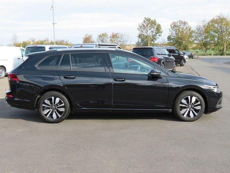 Gebraucht VW Golf VIII IQ Drive 131 PS (96 kW) 2023 Schwarz Kombi