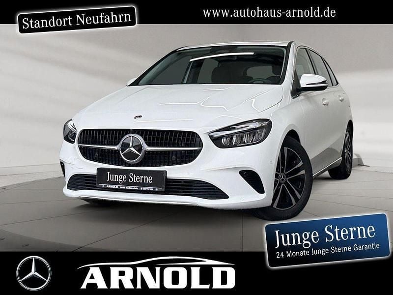 Weiß (polarweiß) Gebraucht 2024 Mercedes B200 Progressive Van / Kleinbus | 30.250 € (Guter Preis) - Bild 1/4