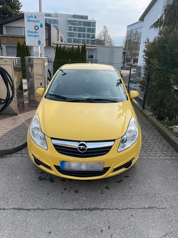 Second-hand Opel Corsa 65 CP (47 kW) 2009 Galben Hatchback