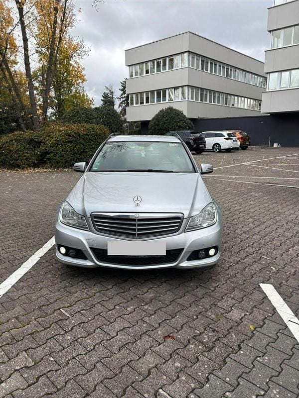 Silber Gebraucht 2014 Mercedes C220 Avantgarde Kombi | 14.400 € (Guter Preis) - Bild 1/4