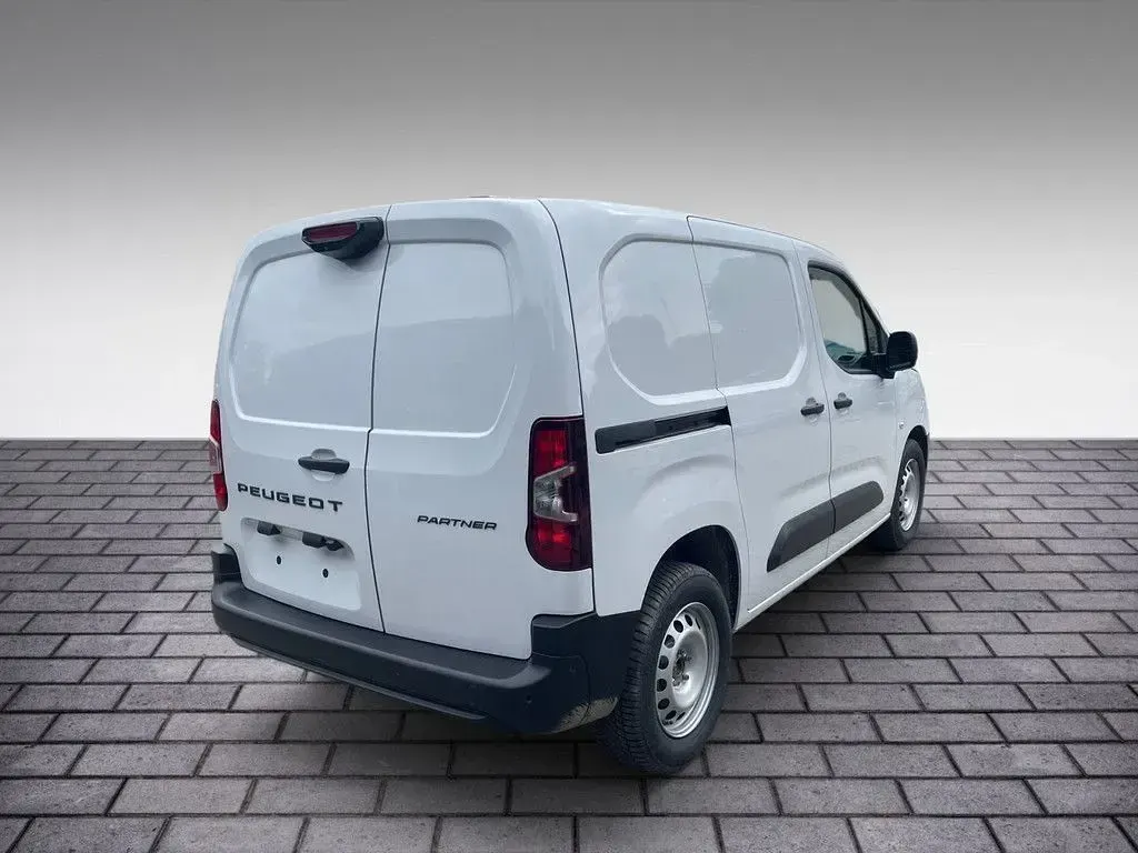 Neu Peugeot Partner 131 PS (96 kW) 2026 Weiss Van / Kleinbus