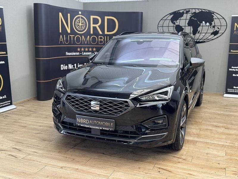 Deep schwarz perle (metallic) Gebraucht 2022 Seat Tarraco FR SUV | 28.799 € (Fairer Preis) - Bild 1/3