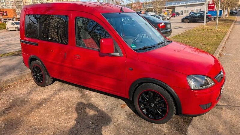 Gebraucht Opel Combo 97 PS (71 kW) 2006 Rot Van / Kleinbus