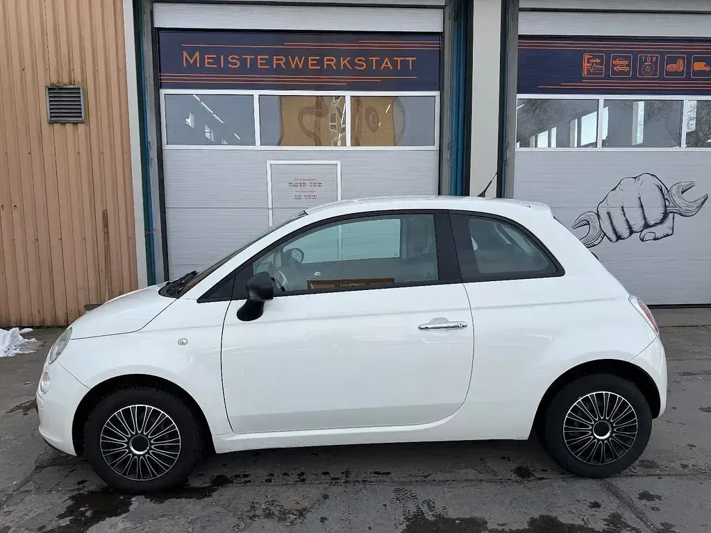 Gebraucht Fiat 500 Pop 69 PS (50 kW) 2012 Weiß Kleinwagen
