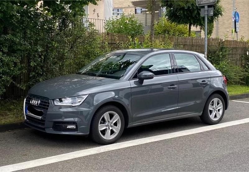 Grau Gebraucht 2016 Audi A1 Sportback Kleinwagen | 9.000 € (Superpreis) - Bild 1/4