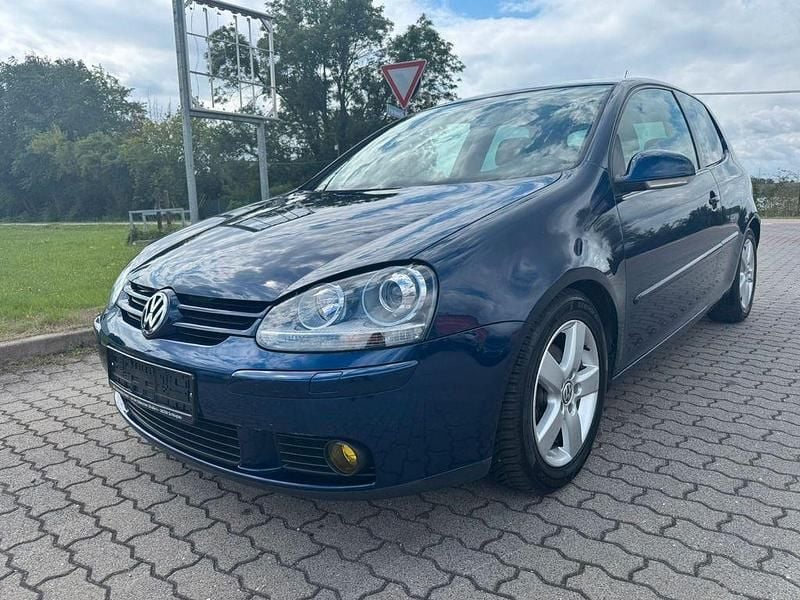 Blau Gebraucht 2008 VW Golf V United Limousine | 3.999 € (Fairer Preis) - Bild 1/4