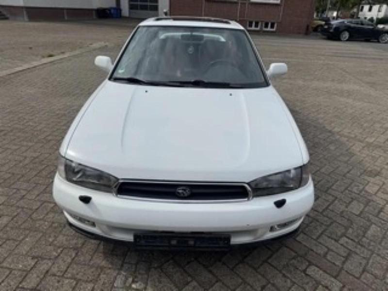 Gebraucht Subaru Legacy 150 PS (110 kW) 1997 Weiß Limousine