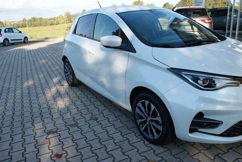 Gebraucht Renault Zoe Intens 50 kW (69 PS) 2021 Weiß Kleinwagen