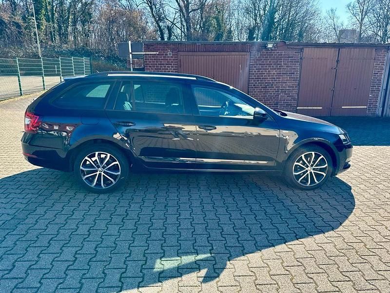 Gebraucht Skoda Octavia Soleil 150 PS (110 kW) 2019 Schwarz Kombi