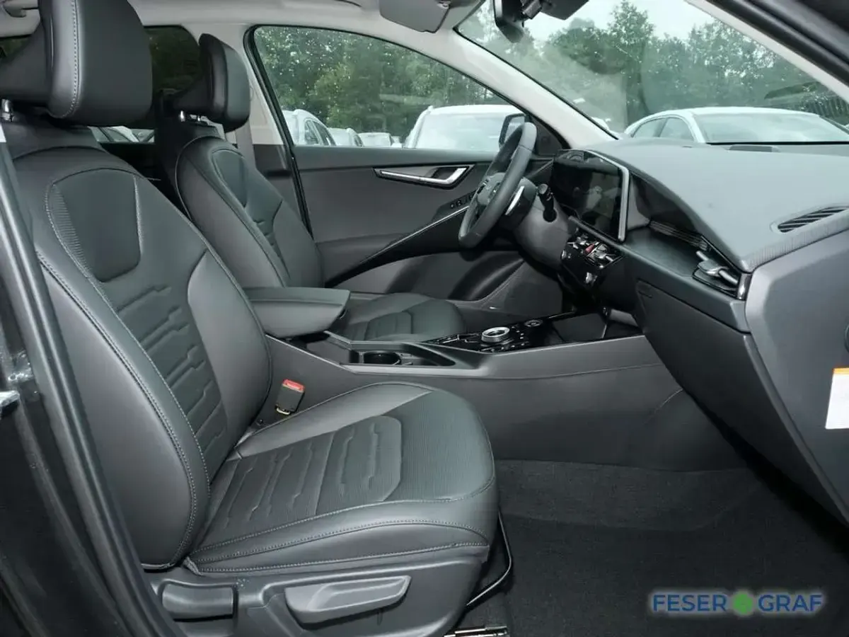 Gebraucht Kia Niro Spirit 182 PS (133 kW) 2025 Grau SUV