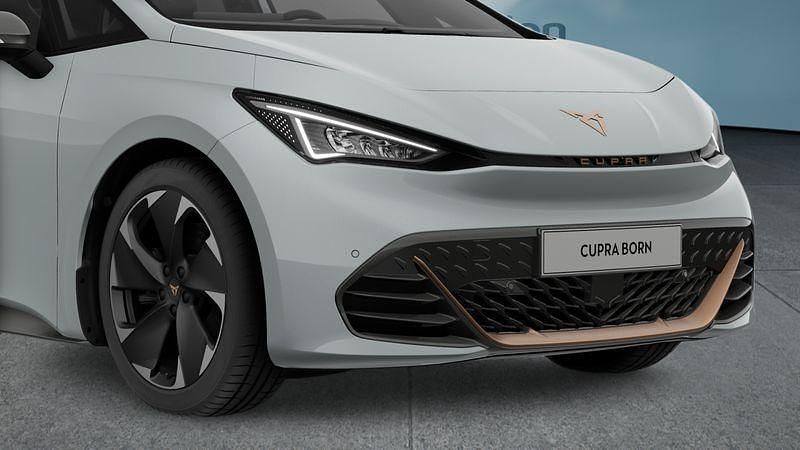 Gebraucht Cupra Born 169 kW (231 PS) 2025 Weiß Kleinwagen
