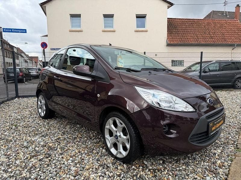 Gebraucht Ford Ka Champions Edition 69 PS (50 kW) 2013 Violet Kleinwagen