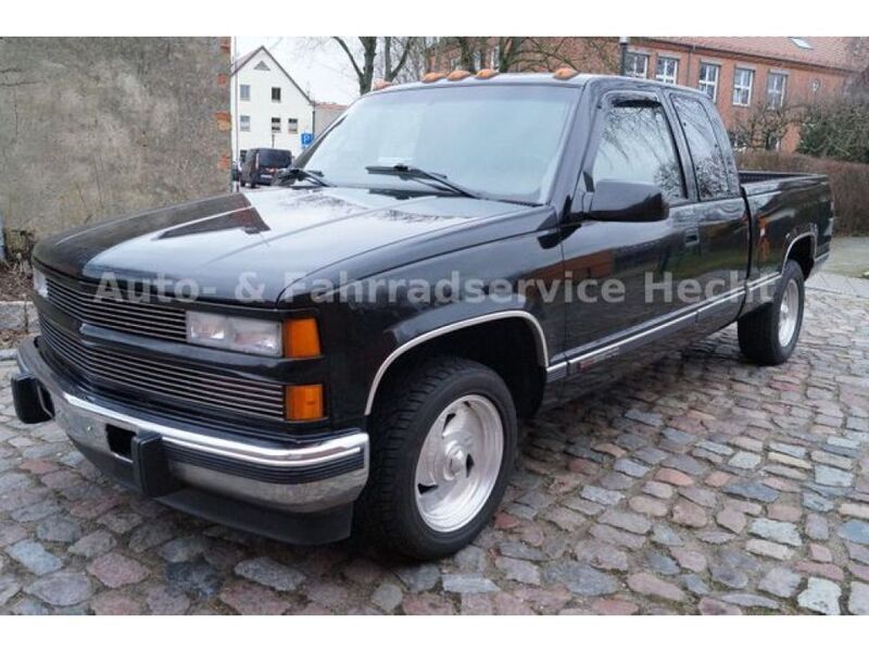 Schwarz Gebraucht 1998 GMC Sierra SUV | 17.987 € - Bild 1/4