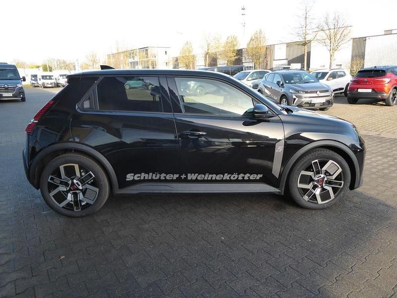 Neu Renault R5 Urban 89 kW (122 PS) 2026 Schwarz Kleinwagen