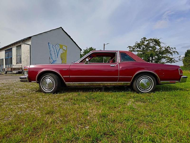 Gebraucht Chrysler Le Baron 144 PS (105 kW) 1977 Rot Coupé