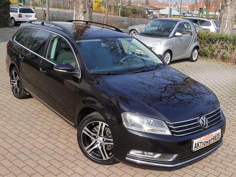 Gebraucht VW Passat 140 PS (102 kW) 2012 Schwarz Kombi