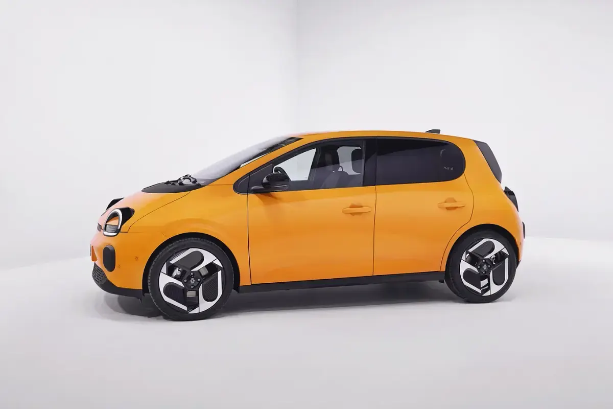 Neu Renault Twingo Urban 60 kW (82 PS) 2026 Gelb Kleinwagen