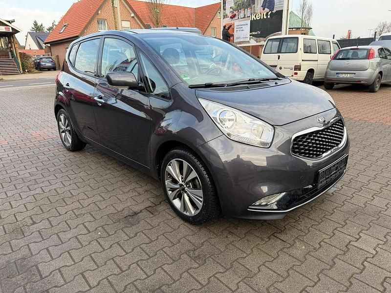 Gebraucht Kia Venga Platinum Edition 125 PS (91 kW) 2016 Grau Kleinwagen