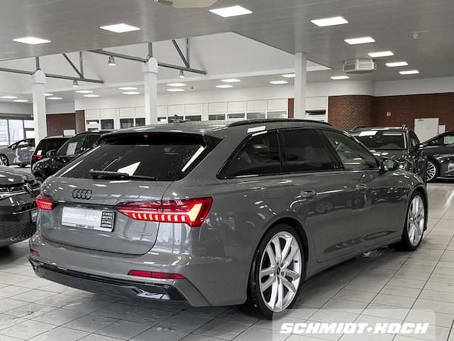 Gebraucht Audi A6 S-Line 367 PS (269 kW) 2025 Chronosgrau metallic Kombi