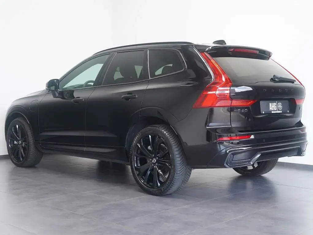 Gebraucht Volvo XC60 Plus 398 PS (292 kW) 2024 Schwarz SUV