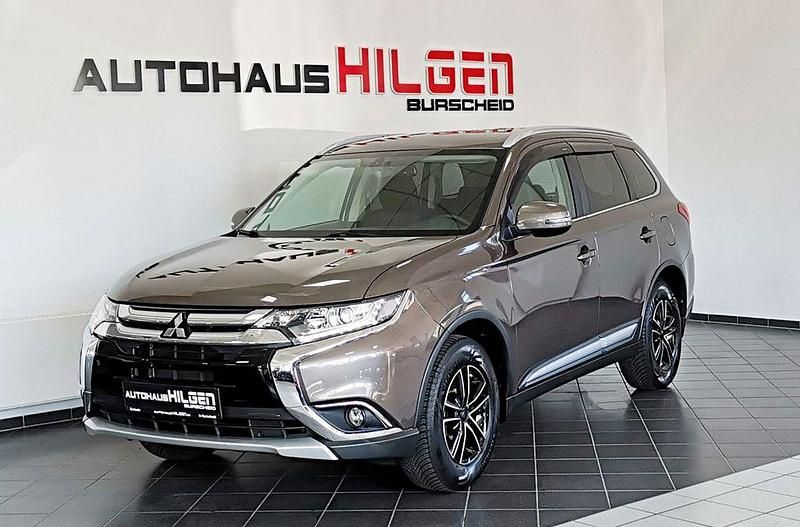Gebraucht Mitsubishi Outlander Edition 150 PS (110 kW) 2017 Braun SUV