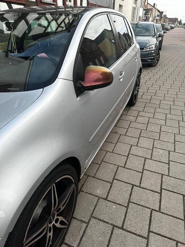 Gebraucht VW Golf V Sport 102 PS (75 kW) 2007 Grau Limousine