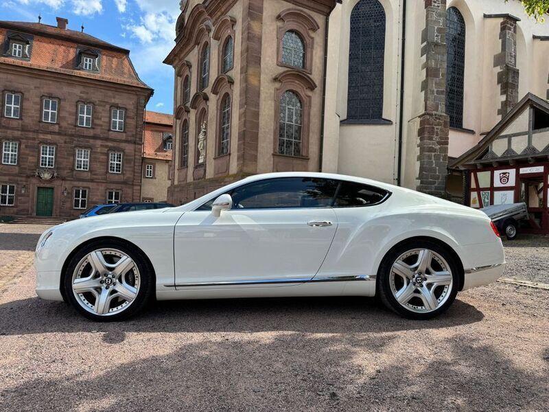 Weiß Gebraucht 2011 Bentley Continental GT Mulliner Coupé | 64.999 € (Fairer Preis) - Bild 1/4