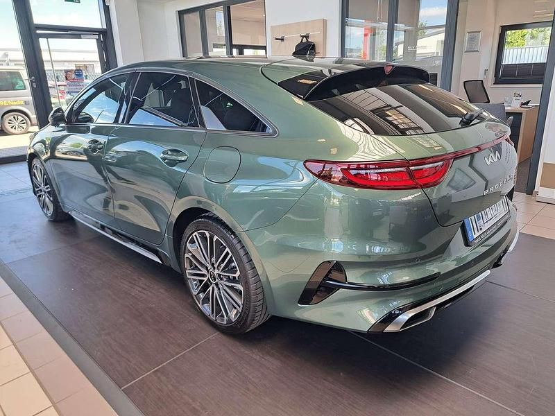 Gebraucht Kia ProCeed GT-Line 140 PS (102 kW) 2025 Grün Kombi