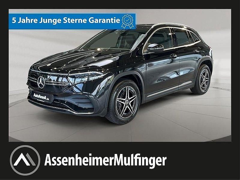 Metalliclack kosmosschwarz Gebraucht 2023 Mercedes EQA250 AMG SUV | 30.226 € (Guter Preis) - Bild 1/4