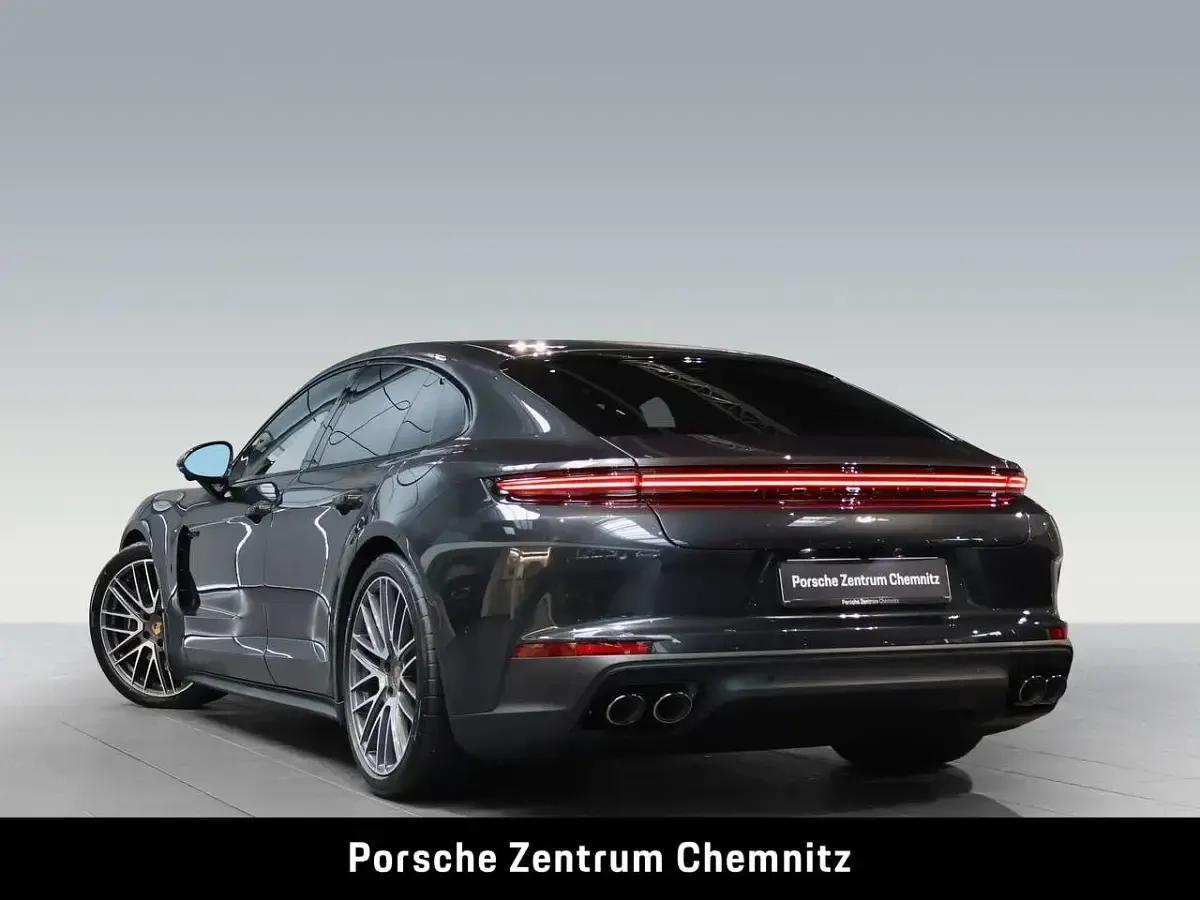 Gebraucht Porsche Panamera 4 E-Hybrid 470 PS (345 kW) 2026 Vulkangrau Kleinwagen