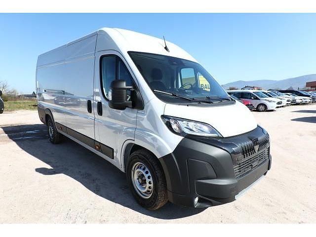 Neu 2024 Peugeot Boxer Van | 30.137 € (Guter Preis) - Bild 1/1